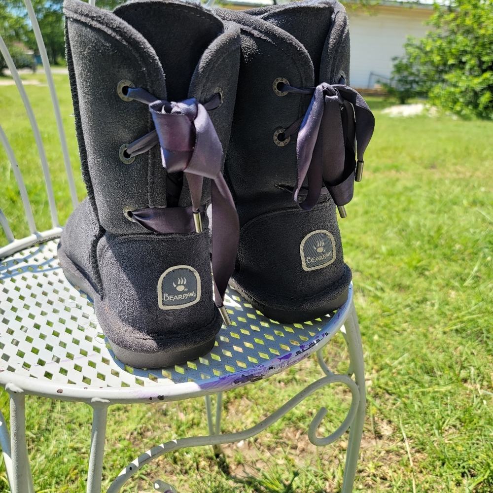 Bear Paws winter boots Size 9 Grey